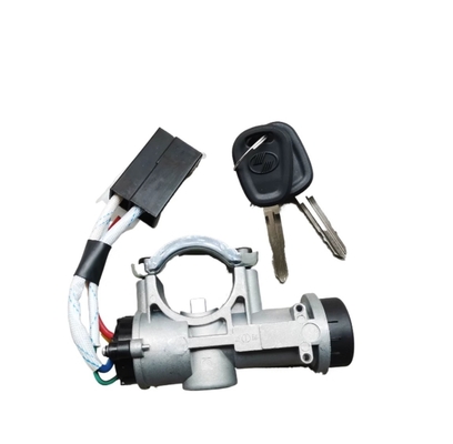 Phụ tùng phụ tùng cho xe tải YUEJIN N600300114 NJ1043 Khóa và lắp ráp công tắc bật lửa