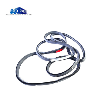 Dải niêm phong cửa trước trái cao su cho phụ tùng xe tải Foton OEM NO F1B18061200034A1916