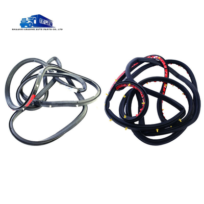 Dải niêm phong cửa trước trái cao su cho phụ tùng xe tải Foton OEM NO F1B18061200034A1916